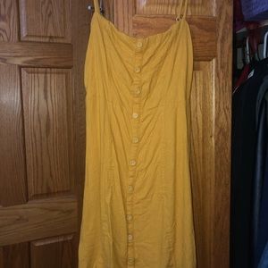 Yellow sundress